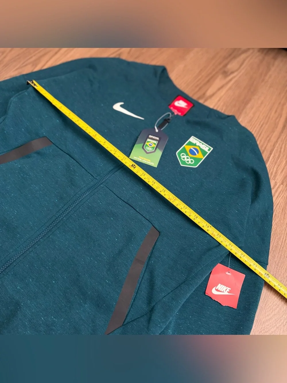 NWT Nike Women's Olympics Sportswear Tech Fleece Brazil Jacket Medium